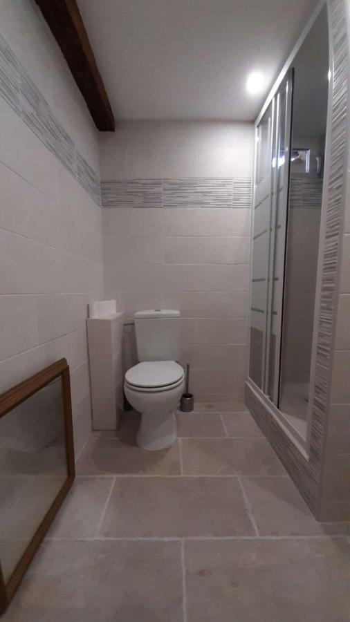 3 Pieces Neuf 65 M² Apartman Rigaud Kültér fotó